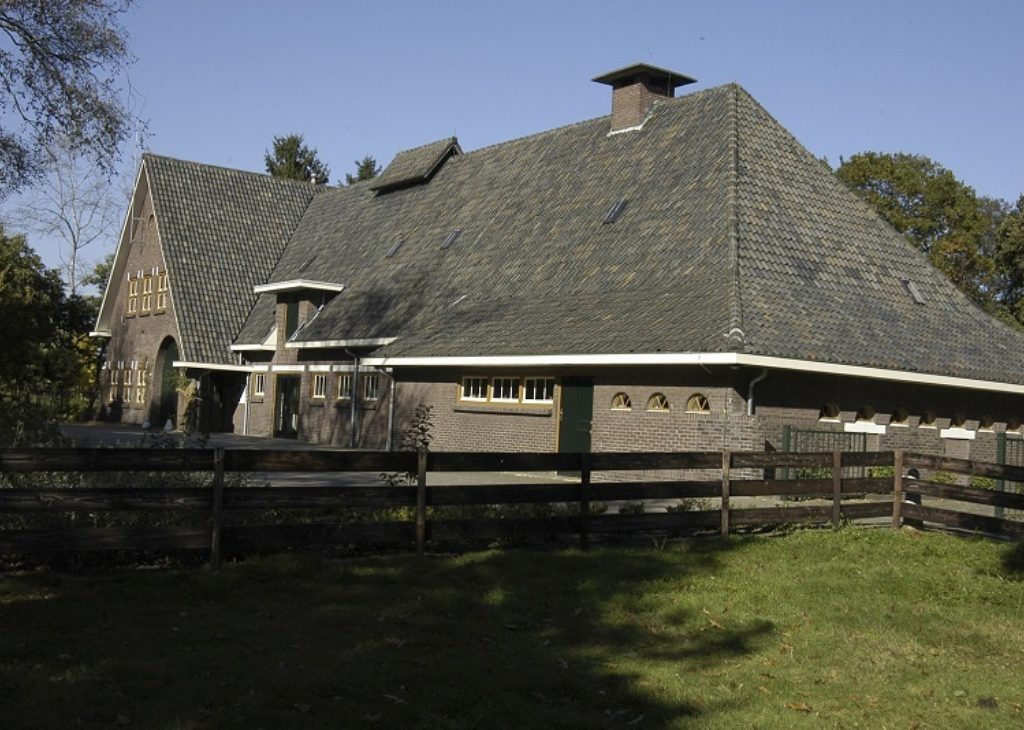 Zijaanzicht boerderij1