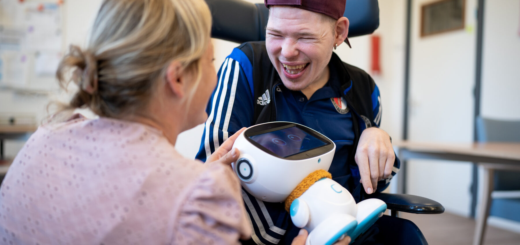 Foto banner CEW sociale robotica